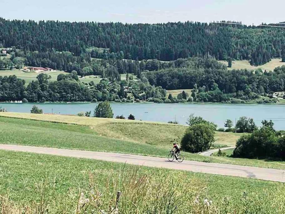 La Parenthese Vue Lac Les Grangettes Exterior photo